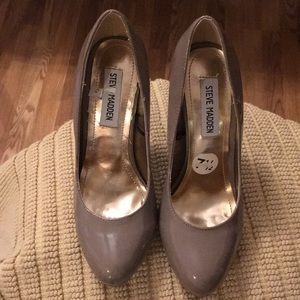 Shoes ( Steve Madden )